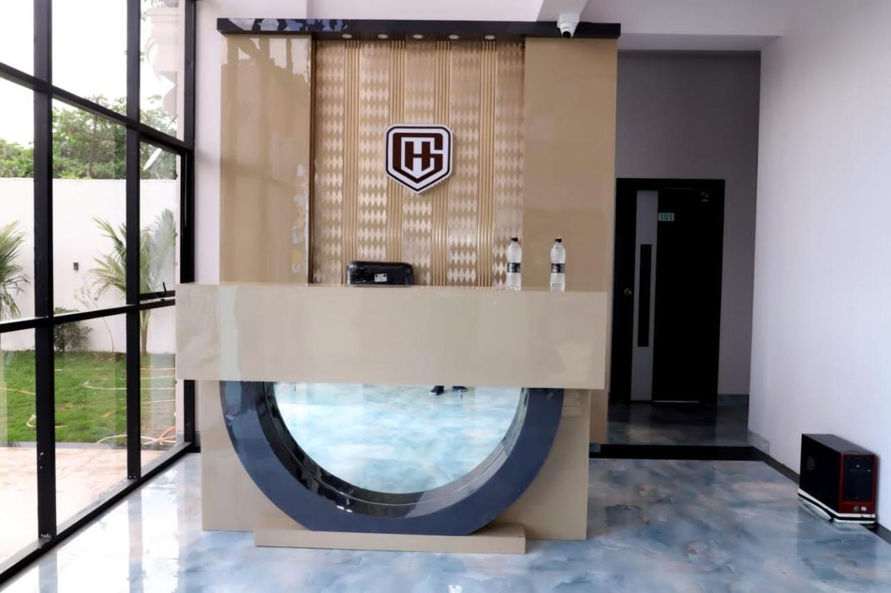 Hotel Grand Khuldabad Eksteriør billede